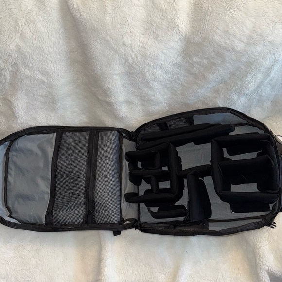 HEX® RANGER CLAMSHELL BLACK DSLR BACKPACK - Picture 13 of 16